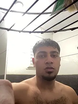 astoperaa online show from December 21, 2025, 1:51 pm