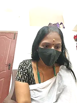 Tamil Yalini12 online show from April 26, 2026, 4:10 am