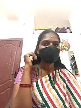 Snapshot of Tamil_Yalini12 chatting on May 11, 2026, 3:34 am Tamil Yalini12 online show from May 11, 2026, 3:34 am