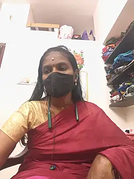 Snapshot of Tamil_Yalini12 chatting on May 17, 2026, 4:21 am Tamil Yalini12 online show from May 17, 2026, 4:21 am