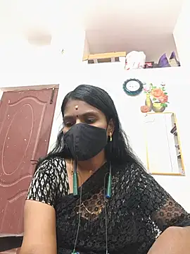 Snapshot of Tamil_Yalini12 chatting on May 19, 2026, 3:46 am Tamil Yalini12 online show from May 19, 2026, 3:46 am