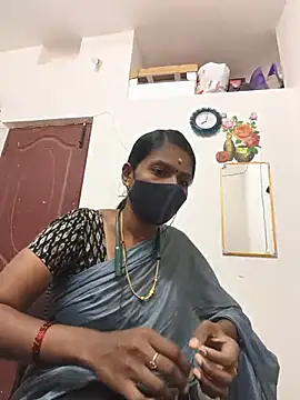 Snapshot of Tamil_Yalini12 chatting on May 20, 2026, 2:34 pm Tamil Yalini12 online show from May 20, 2026, 2:34 pm