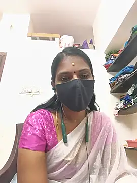 Snapshot of Tamil_Yalini12 chatting on May 23, 2026, 5:34 am Tamil Yalini12 online show from May 23, 2026, 5:34 am