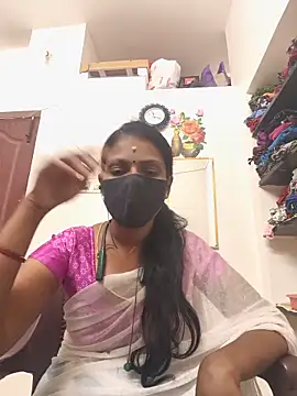 Snapshot of Tamil_Yalini12 chatting on May 23, 2026, 5:50 pm Tamil Yalini12 online show from May 23, 2026, 5:50 pm