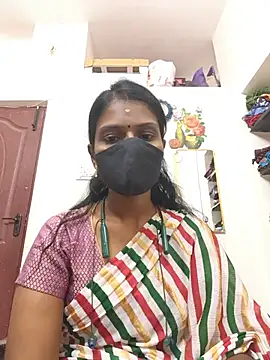 Snapshot of Tamil_Yalini12 chatting on May 26, 2026, 3:02 am Tamil Yalini12 online show from May 26, 2026, 3:02 am