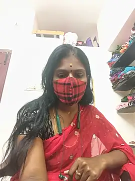Snapshot of Tamil_Yalini12 chatting on May 30, 2026, 11:18 am Tamil Yalini12 online show from May 30, 2026, 11:18 am