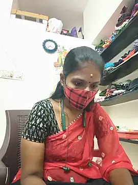 Snapshot of Tamil_Yalini12 chatting on May 31, 2026, 1:51 pm Tamil Yalini12 online show from May 31, 2026, 1:51 pm
