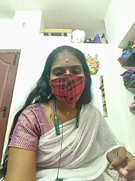 Snapshot of Tamil_Yalini12 chatting on June 1, 2026, 6:31 pm Tamil Yalini12 online show from June 1, 2026, 6:31 pm