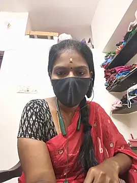 Snapshot of Tamil_Yalini12 chatting on June 12, 2026, 11:46 pm Tamil Yalini12 online show from June 12, 2026, 11:46 pm
