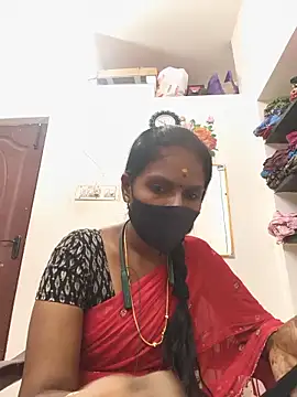 Snapshot of Tamil_Yalini12 chatting on June 13, 2026, 12:25 pm Tamil Yalini12 online show from June 13, 2026, 12:25 pm