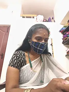 Snapshot of Tamil_Yalini12 chatting on June 20, 2026, 10:40 am Tamil Yalini12 online show from June 20, 2026, 10:40 am