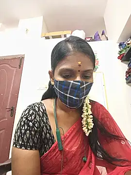 Snapshot of Tamil_Yalini12 chatting on June 26, 2026, 7:24 am Tamil Yalini12 online show from June 26, 2026, 7:24 am