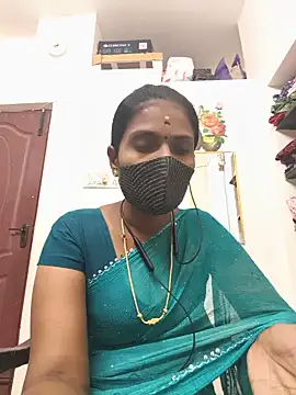 Snapshot of Tamil_Yalini12 chatting on July 28, 2026, 2:51 am Tamil Yalini12 online show from July 28, 2026, 2:51 am
