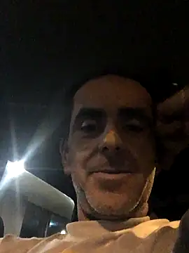 Snapshot of tiago1981pt chatting on November 4, 2025, 1:48 am tiago1981pt online show from November 4, 2025, 1:48 am