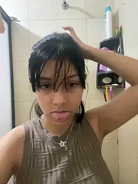 xoxo milk online show from March 17, 2026, 9:18 pm