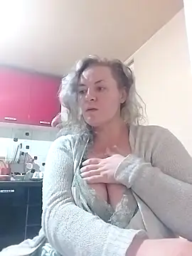 Snapshot of Mommygetnaughty chatting on October 16, 2025, 3:57 pm Mommygetnaughty online show from October 16, 2025, 3:57 pm