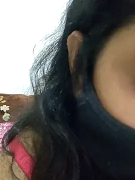 Snapshot of hotestfantasy chatting on October 23, 2025, 5:44 pm hotestfantasy online show from October 23, 2025, 5:44 pm