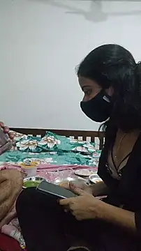 Snapshot of hotestfantasy chatting on November 13, 2025, 5:34 pm hotestfantasy online show from November 13, 2025, 5:34 pm