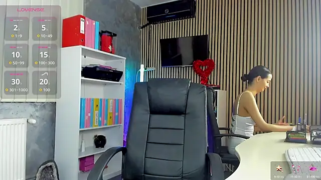 OfficeGirls online show from June 20, 2026, 6:44 pm