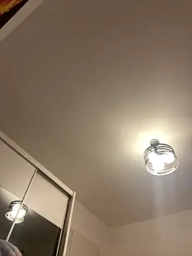 Giullyaxx online show from September 20, 2025, 10:44 pm