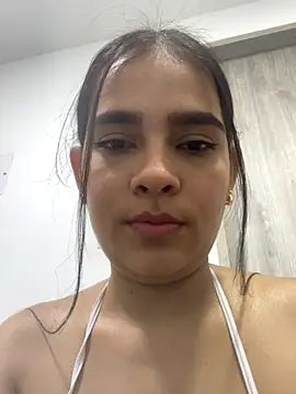 Valery lux16 online show from November 6, 2025, 4:08 pm