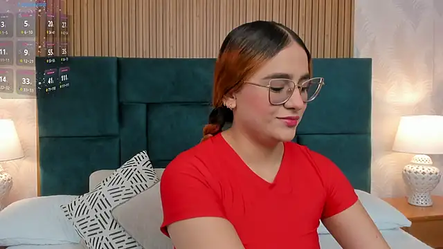 Amber kiss  online show from October 8, 2025, 6:27 pm