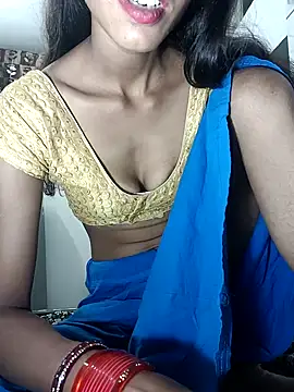nidhi nude online show from October 5, 2025, 9:56 pm
