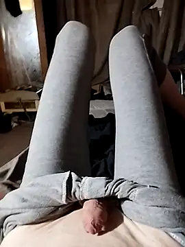 Danielle57  online show from November 11, 2025, 7:58 pm