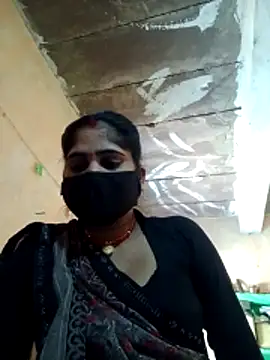 Snapshot of Soniya4357 chatting on December 4, 2025, 6:12 am Soniya4357 online show from December 4, 2025, 6:12 am