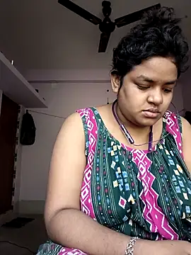 Deborbhavi222 online show from January 16, 2026, 5:44 am