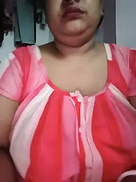 Snapshot of Deborbhavi222 chatting on July 2, 2026, 9:37 am Deborbhavi222 online show from July 2, 2026, 9:37 am