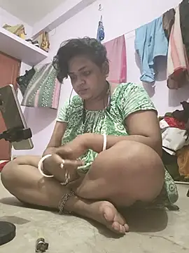 Snapshot of Deborbhavi222 chatting on July 6, 2026, 5:48 pm Deborbhavi222 online show from July 6, 2026, 5:48 pm