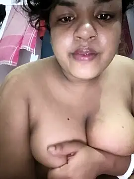 Snapshot of Deborbhavi222 chatting on July 7, 2026, 8:46 pm Deborbhavi222 online show from July 7, 2026, 8:46 pm