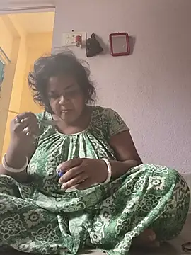 Snapshot of Deborbhavi222 chatting on July 29, 2026, 4:10 am Deborbhavi222 online show from July 29, 2026, 4:10 am