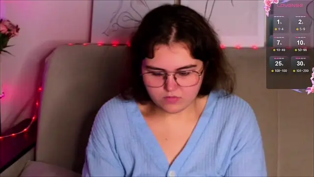  online show from October 8, 2025, 10:46 am