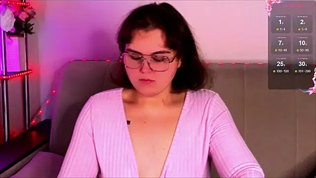  online show from October 26, 2025, 3:23 am