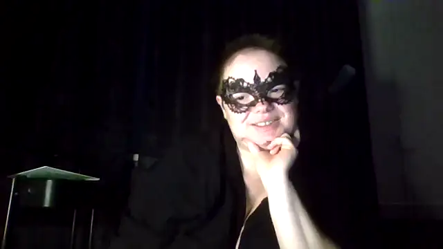 Snapshot of Katy2323 chatting on October 1, 2025, 6:58 pm Katy2323 online show from October 1, 2025, 6:58 pm