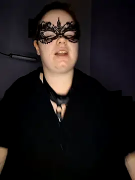 Snapshot of Katy2323 chatting on October 13, 2025, 7:14 pm Katy2323 online show from October 13, 2025, 7:14 pm