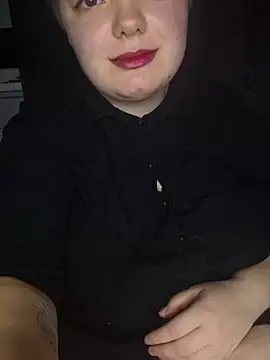 Snapshot of Katy2323 chatting on October 23, 2025, 7:23 pm Katy2323 online show from October 23, 2025, 7:23 pm