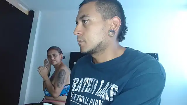 Snapshot of Carlandelli1 chatting on July 17, 2026, 9:52 pm Carlandelli1 online show from July 17, 2026, 9:52 pm