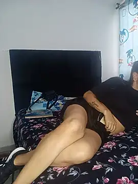 Snapshot of Carlandelli1 chatting on August 4, 2026, 10:01 pm Carlandelli1 online show from August 4, 2026, 10:01 pm