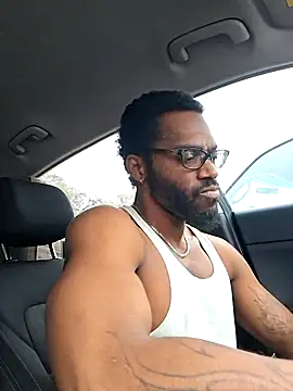 214KingLonggg online show from March 28, 2026, 1:00 pm