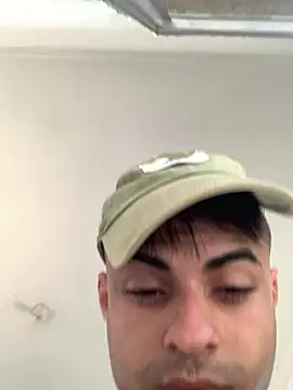Snapshot of Eduardobednarskizn chatting on August 9, 2026, 2:44 pm Eduardobednarskizn online show from August 9, 2026, 2:44 pm