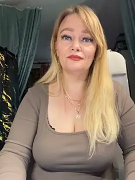 Sweet-blonde online show from April 29, 2026, 5:30 pm