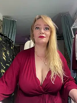 Sweet-blonde online show from June 22, 2026, 11:24 pm