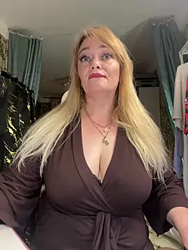 Sweet-blonde online show from July 14, 2026, 10:59 pm