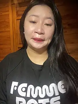 violet-00 online show from March 13, 2026, 1:45 am