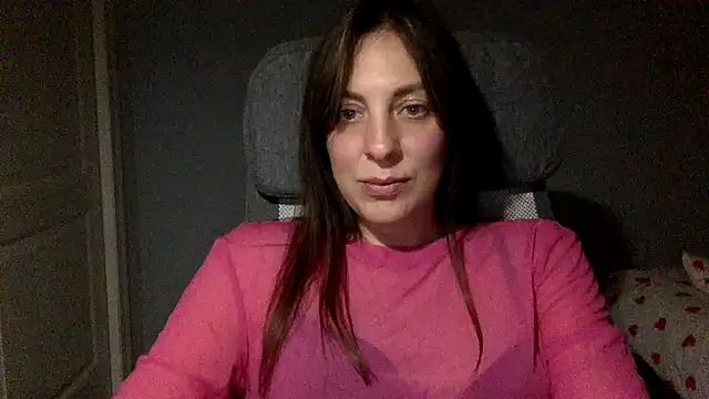 Snapshot of Myronell chatting on October 21, 2025, 5:46 pm Myronell online show from October 21, 2025, 5:46 pm