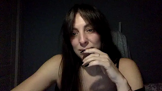 Snapshot of Myronell chatting on November 4, 2025, 6:51 pm Myronell online show from November 4, 2025, 6:51 pm