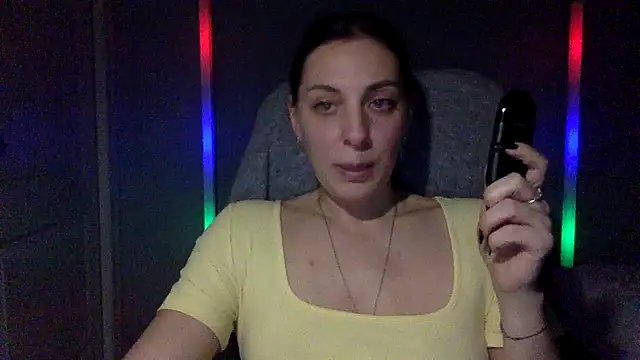 Snapshot of Myronell chatting on November 26, 2025, 5:47 pm Myronell online show from November 26, 2025, 5:47 pm